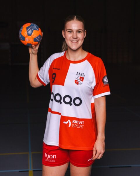 Caytlin Wennink (9)