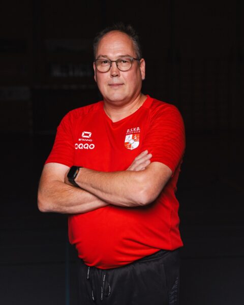 Coach/Trainer Egon Floors