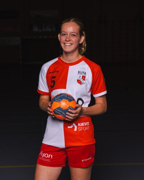 Wisanne Derkink (5)